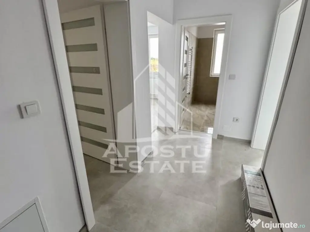 Apartament cu 2 camere, decomandat, bucatarie separata 55...