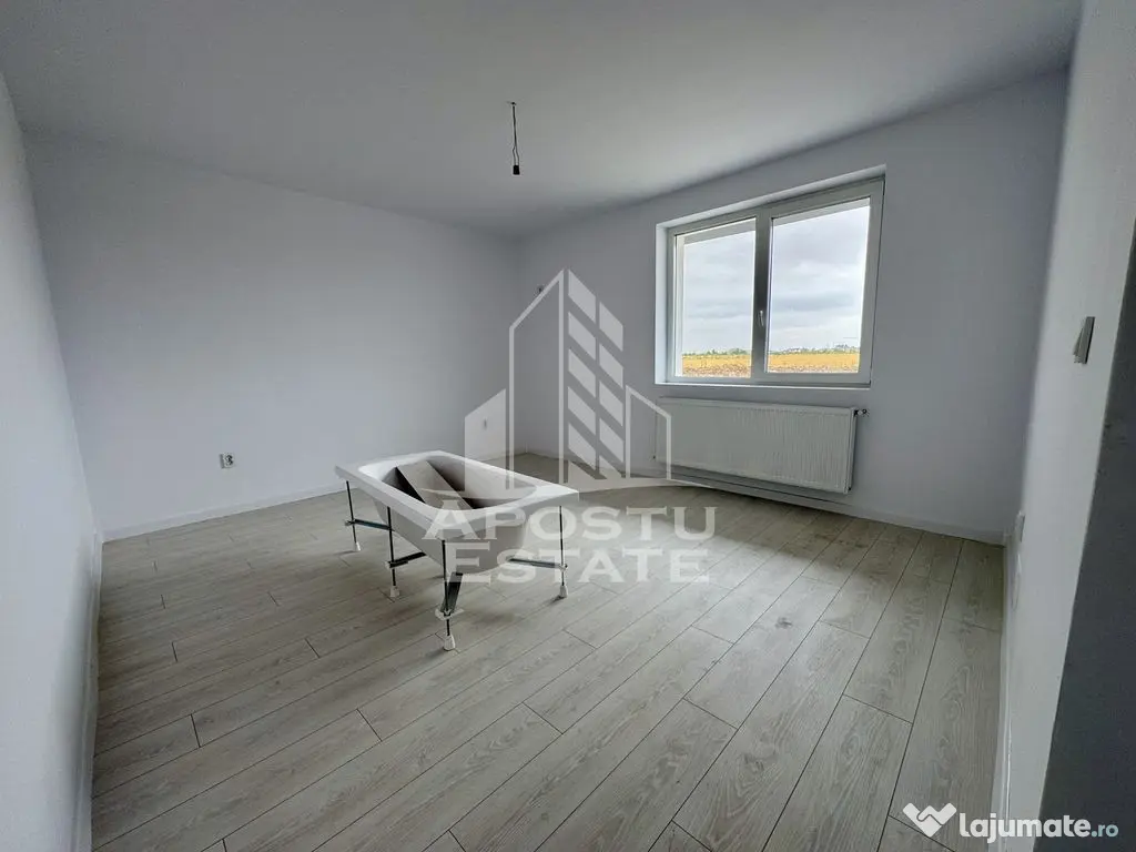 Apartament cu 2 camere, decomandat, bucatarie separata 55...