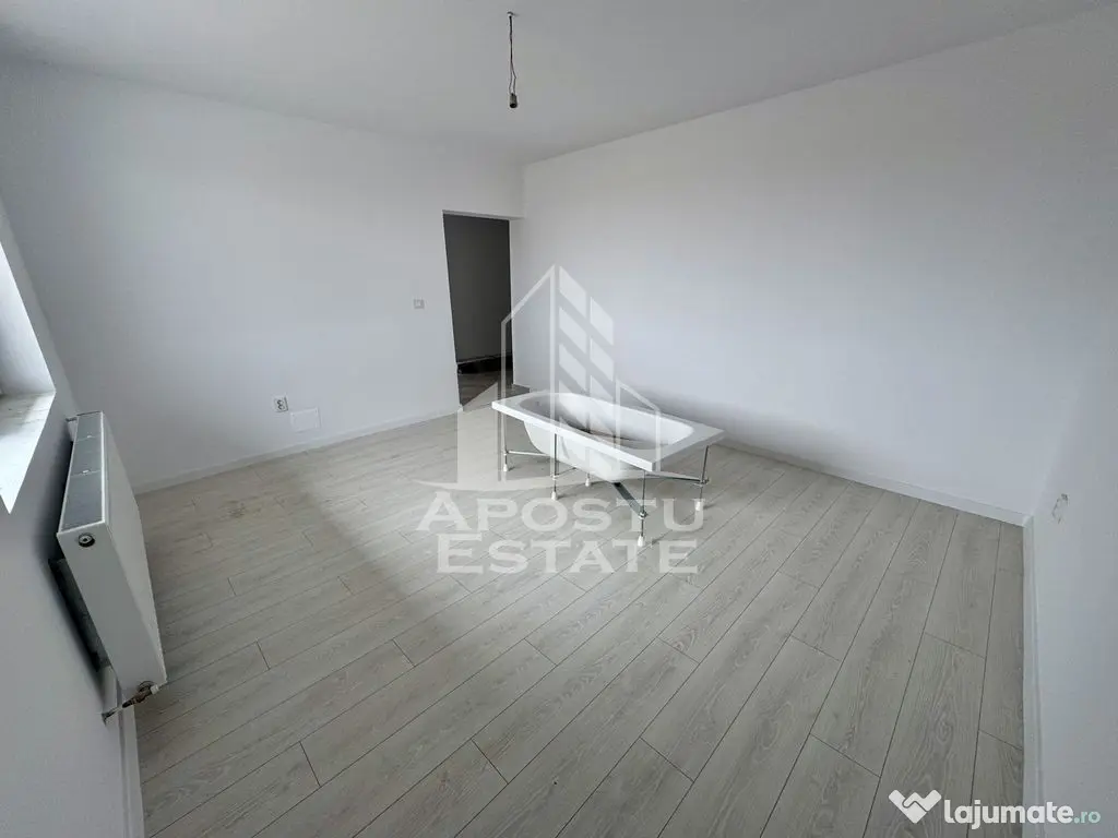 Apartament cu 2 camere, decomandat, bucatarie separata 55...