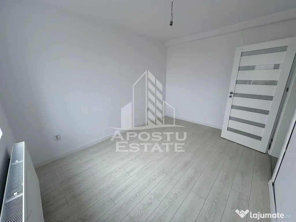 Apartament cu 2 camere, decomandat, bucatarie separata 55...