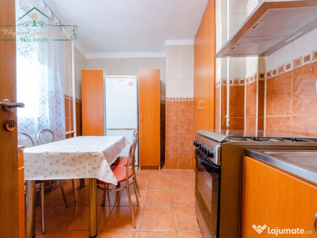Apartament 2 camere cu centrala, zona Ultracentrala, Arad