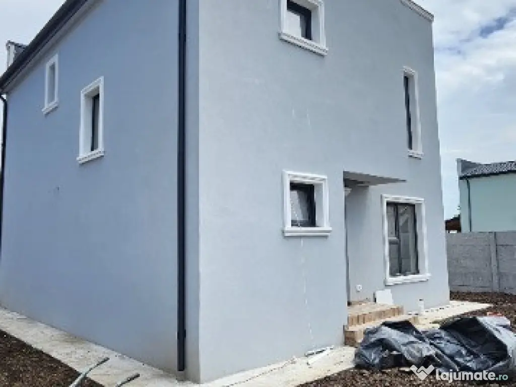 Casa individuala 5 CAMERE/TEREN 428 MP/Com.Berceni/COMISION 0 %