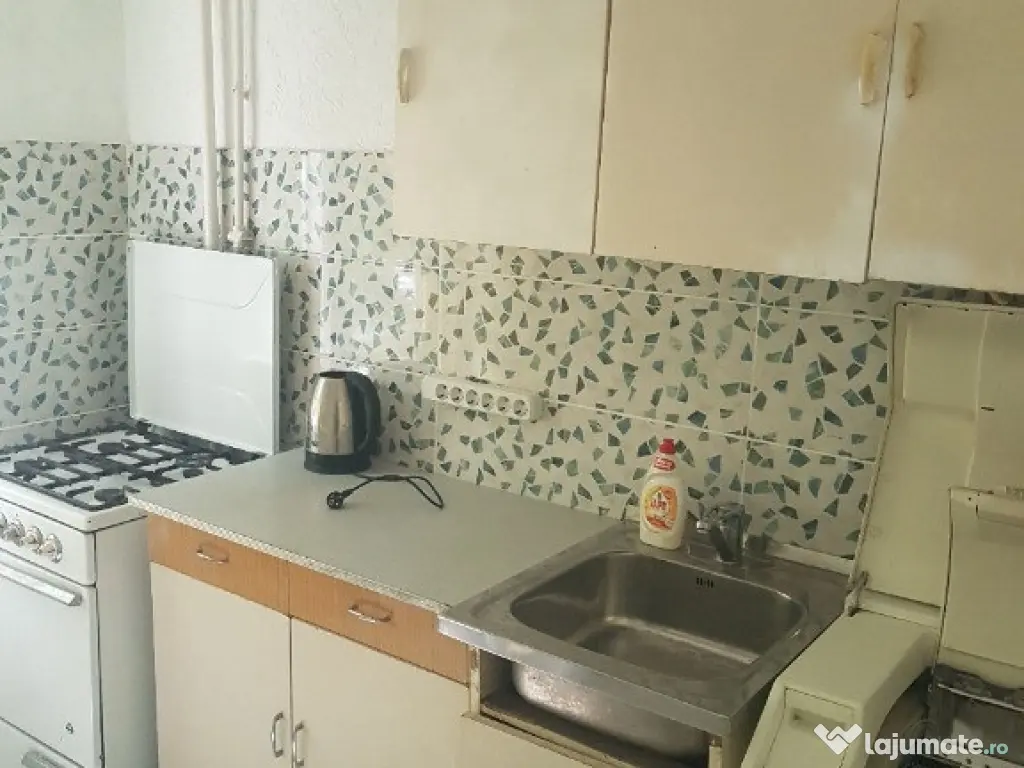 De vanzare garsoniera in zona Astra 