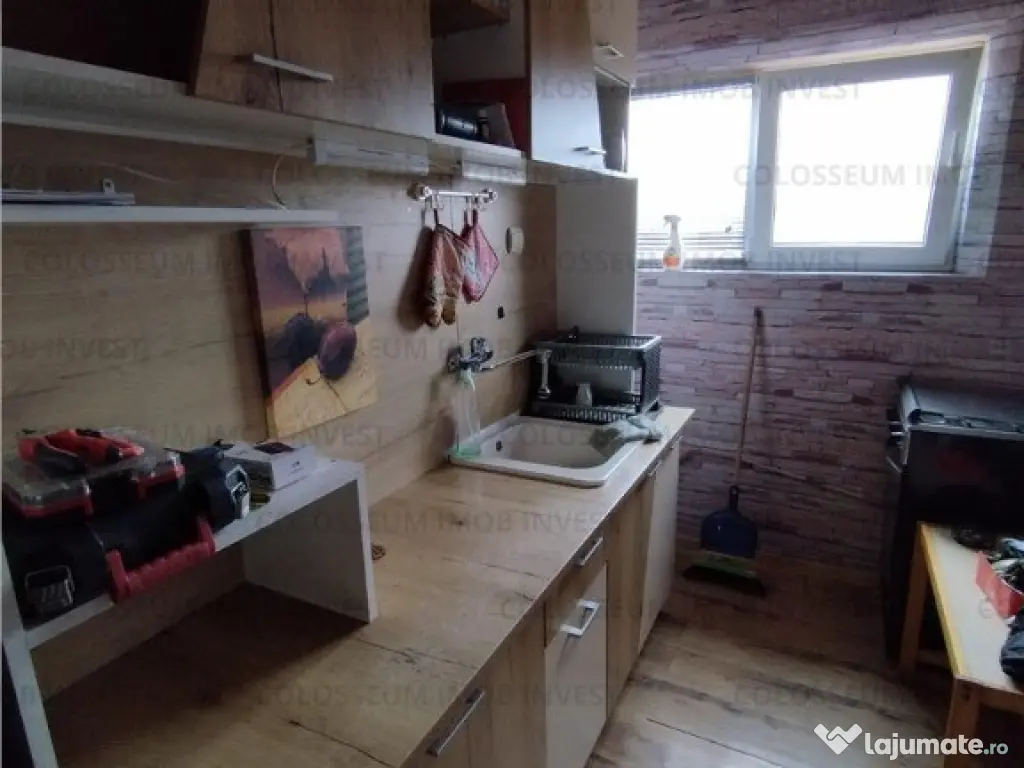 Apartament cu 2 camere, nedecomandat - zona Astra