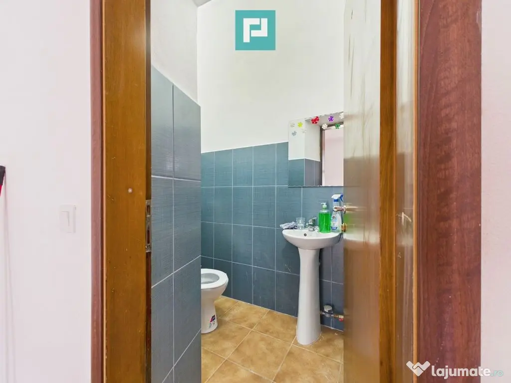 Spațiu comercial de închiriat Piața Catedralei 