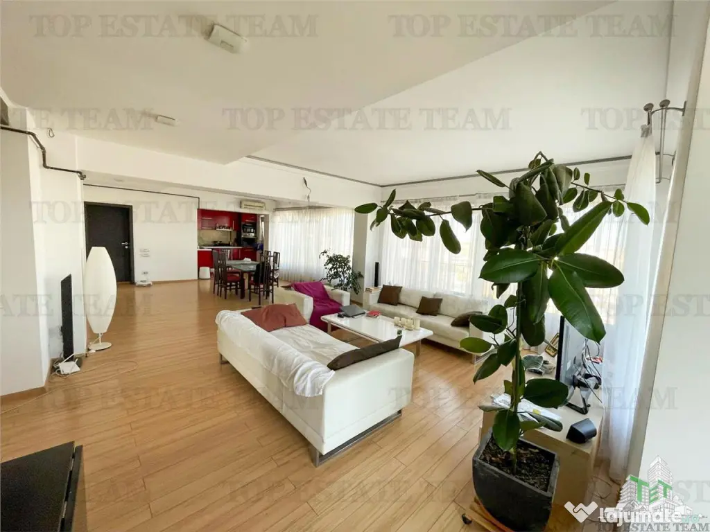 Apartament 5 camere, 265 mp, zona Campus, Constanta