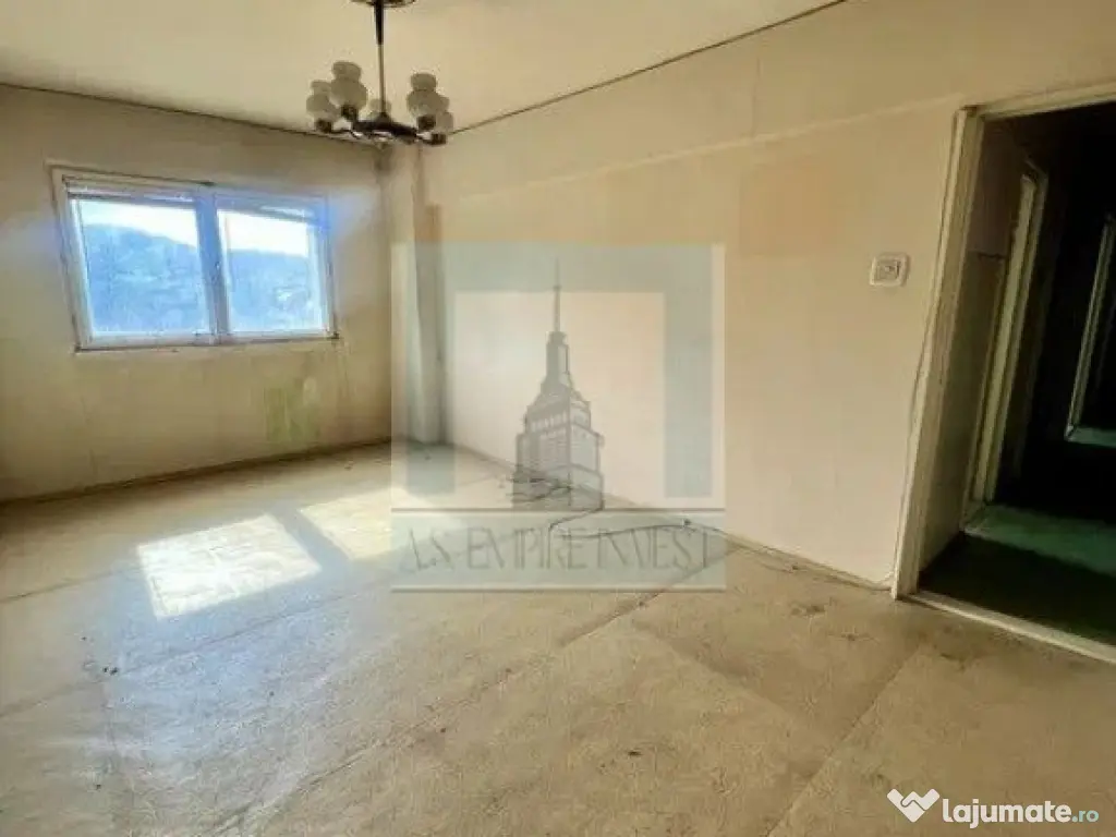 Apartament 3 camere - zona Grivitei