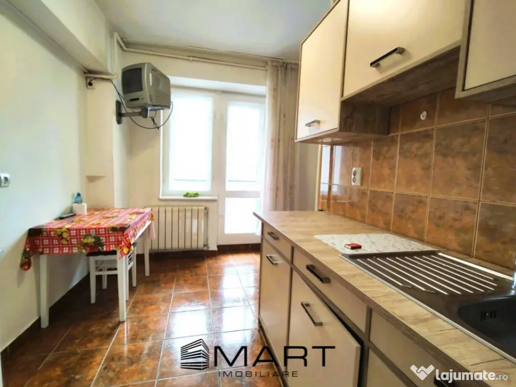 Garsoniera decomandata cu 2 balcoane in Terezian 