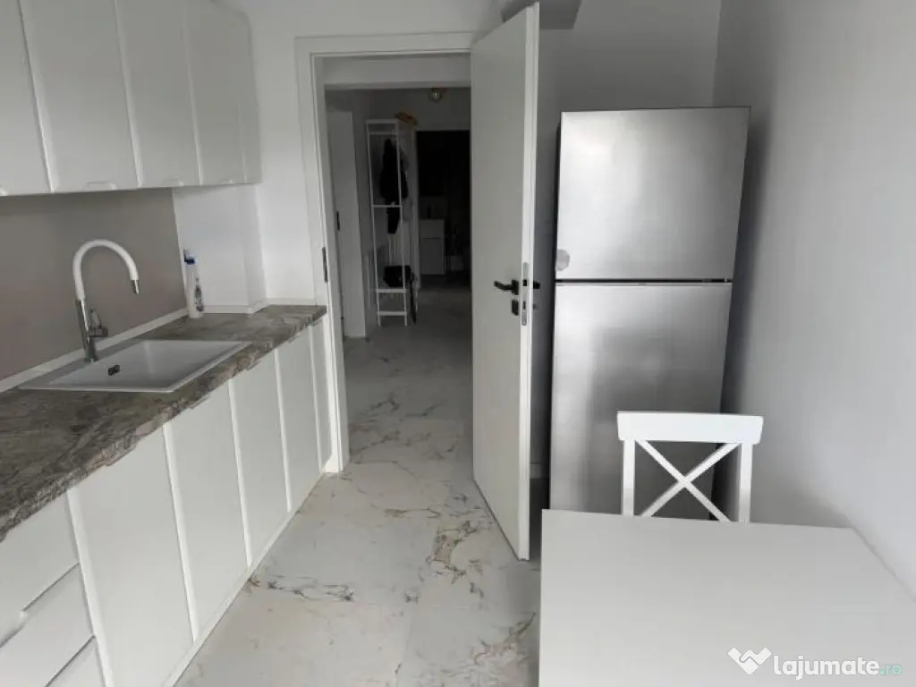 Apartament 3 camere Piata Sudului 