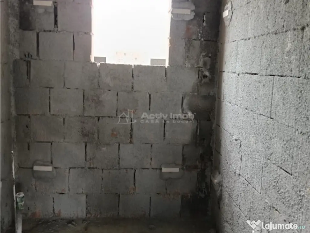 Casa individuala-3 camere-Toate utilitatile-Asfalt-STB-Mutar 