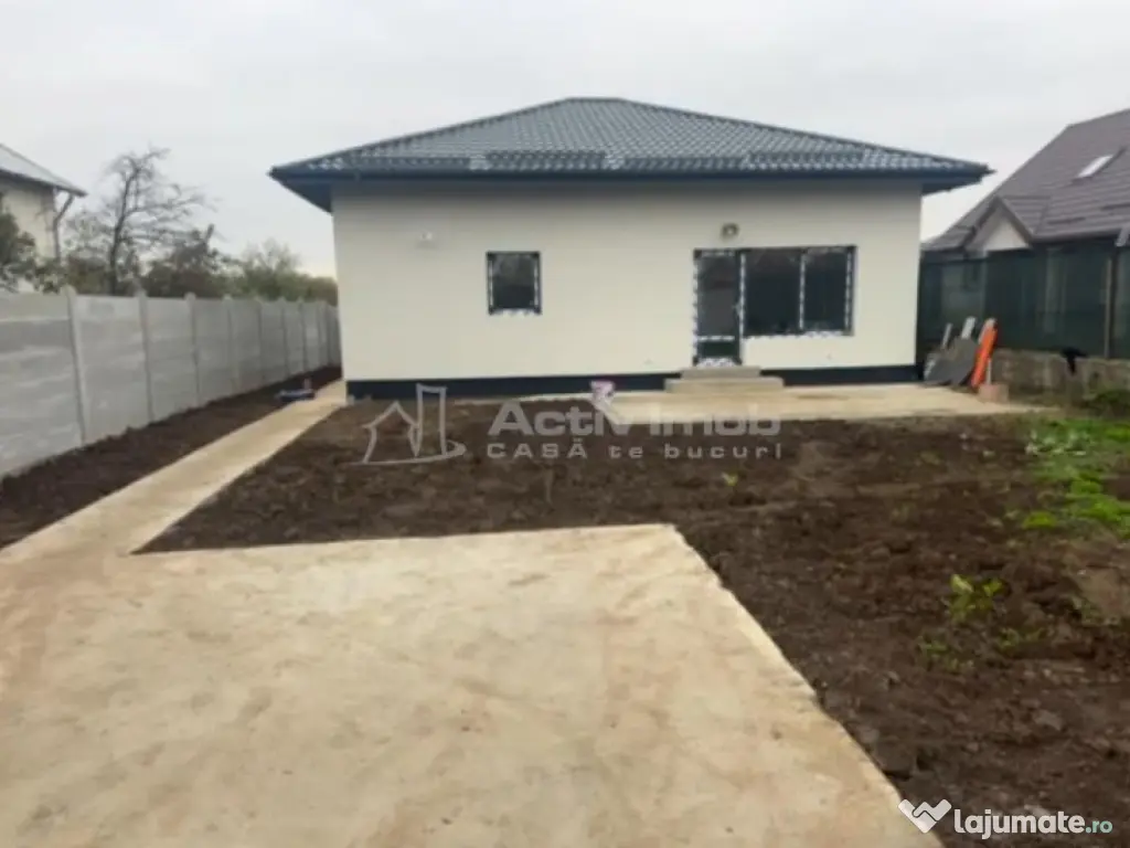 Casa individuala-3 camere-Toate utilitatile-Asfalt-STB-Mutar 