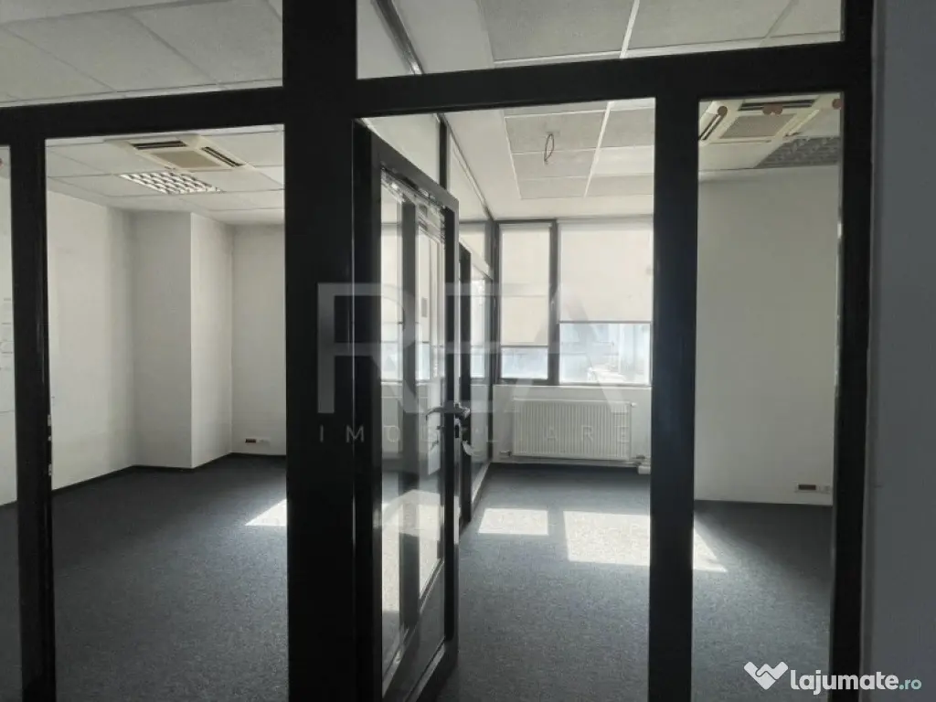 SPATIU COMERCIAL PASAJ BASARAB - CALEA GRIVITEI