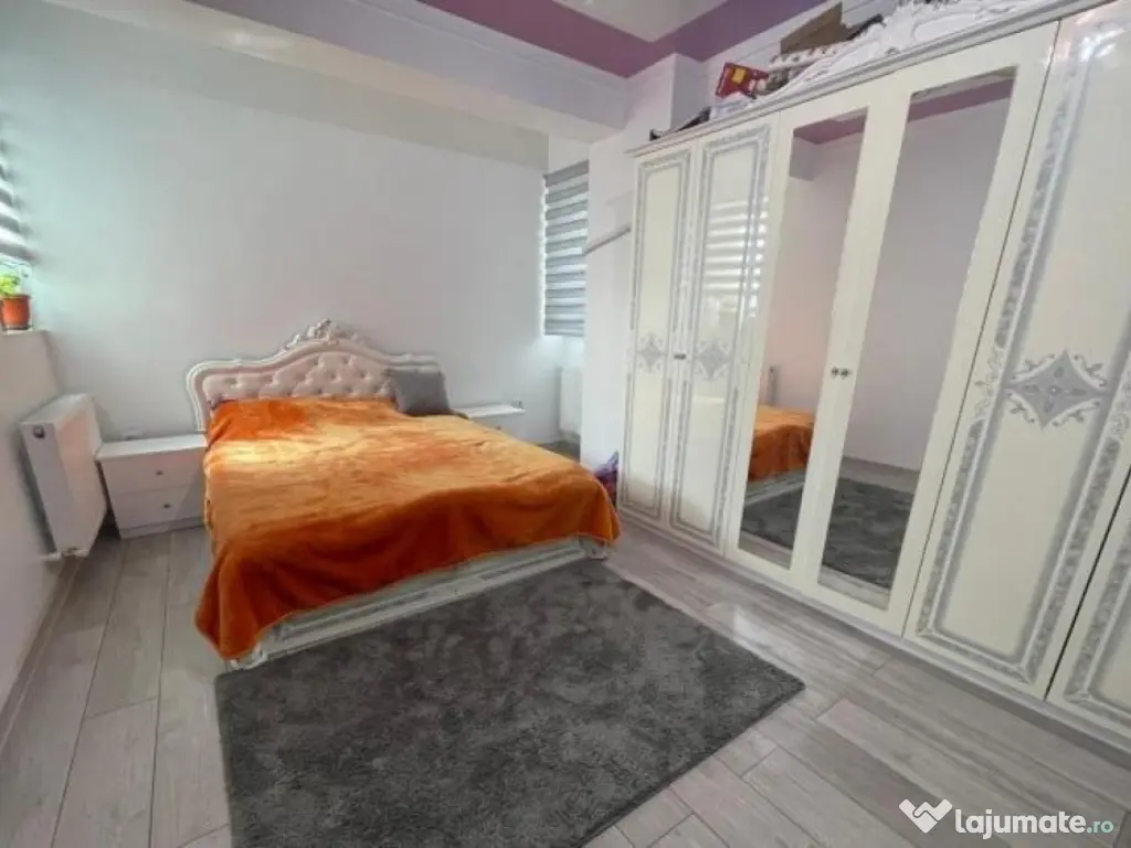 Apartament 3 camere decomandat Constanta,zona Bratianu 