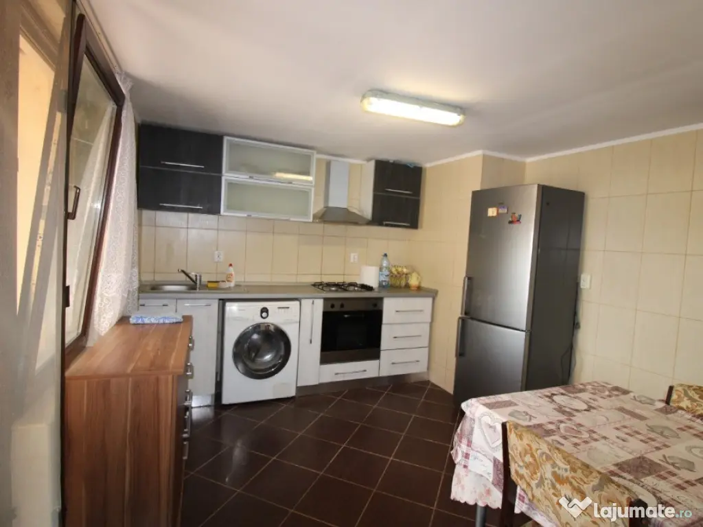 Casa in zona Port (Cezar Boliac)