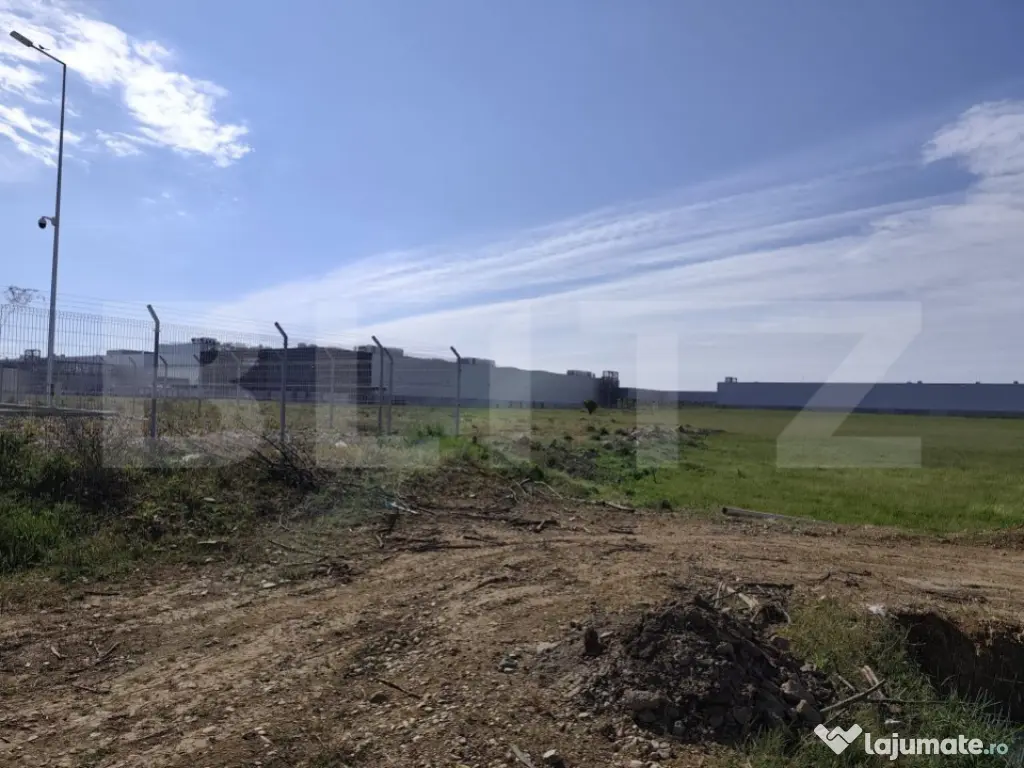 Teren intravilan de vanzare, 10.000 mp, zona industriala, Or
