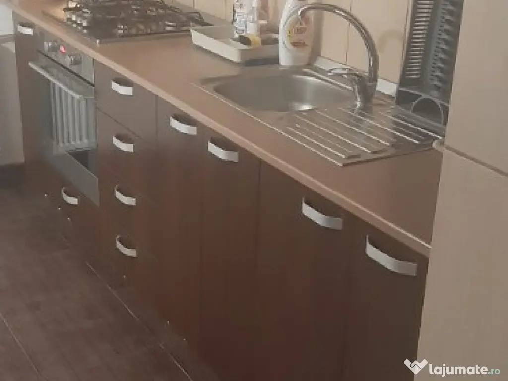 Brancoveanu, Stoian Militaru, Apartament 3 camere.