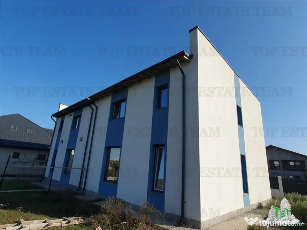 Casa cu etaj duplex la rosu cu finisaj exterior Agigea Const