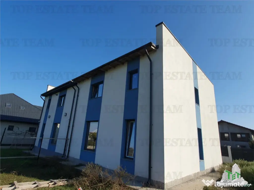 Casa cu etaj duplex la rosu cu finisaj exterior Agigea Const