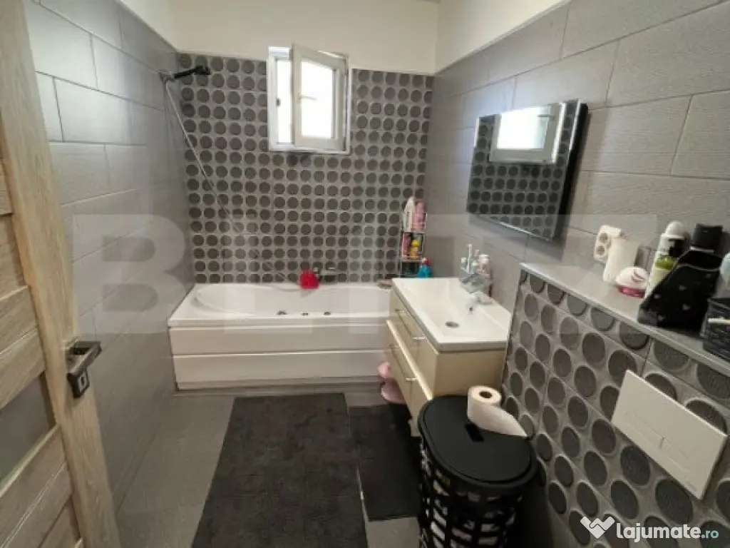 Apartament 2 camere, mobilat utilat, Et 1, zona Florilor