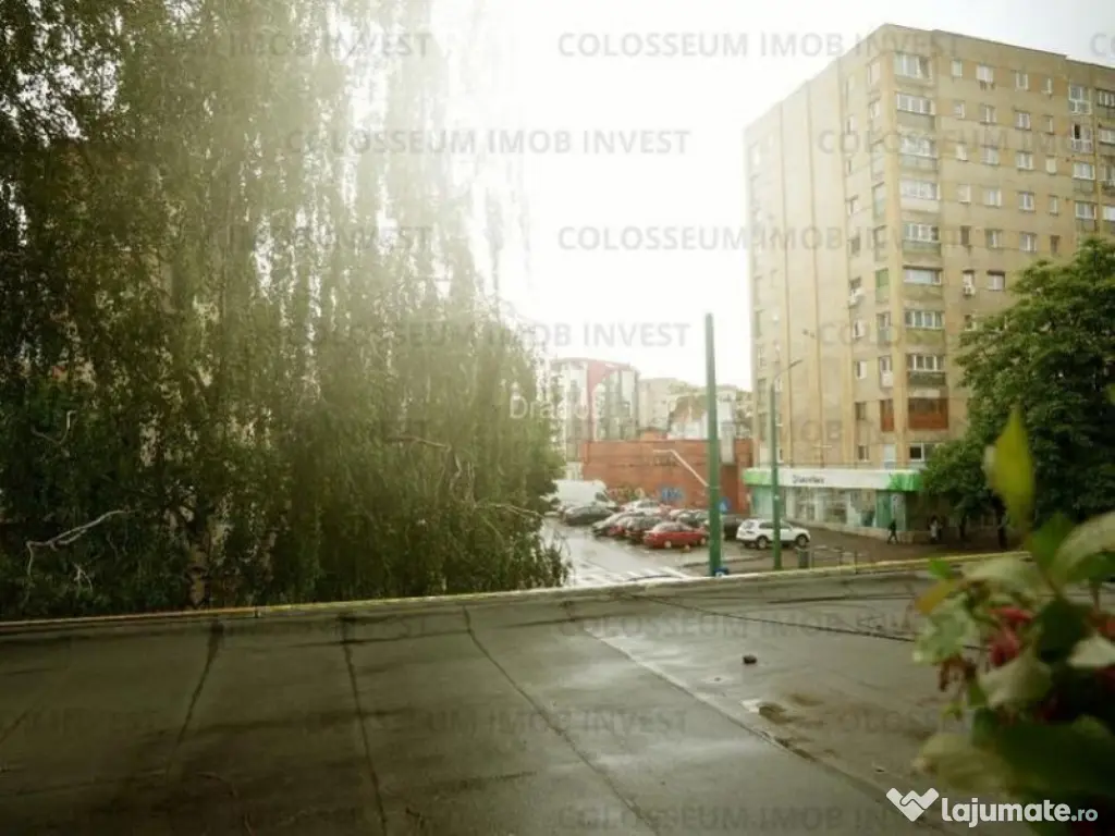 Apartament 4 camere, semidecomandat - zona Grivitei 