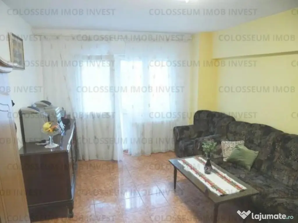 Apartament 4 camere, semidecomandat - zona Grivitei 