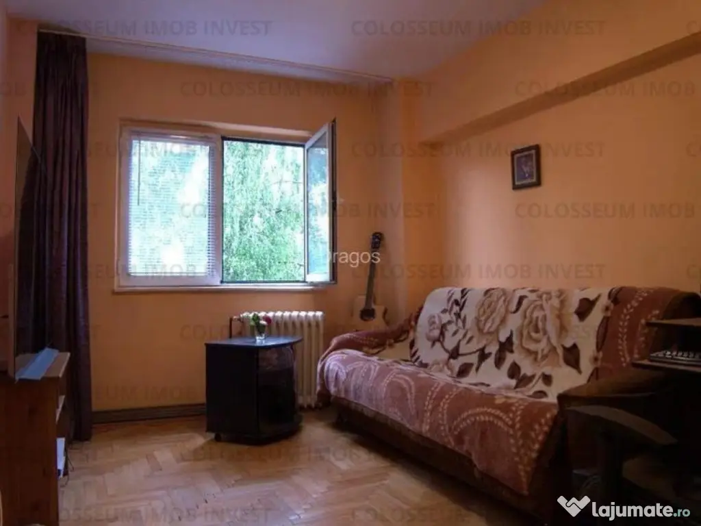 Apartament 4 camere, semidecomandat - zona Grivitei 