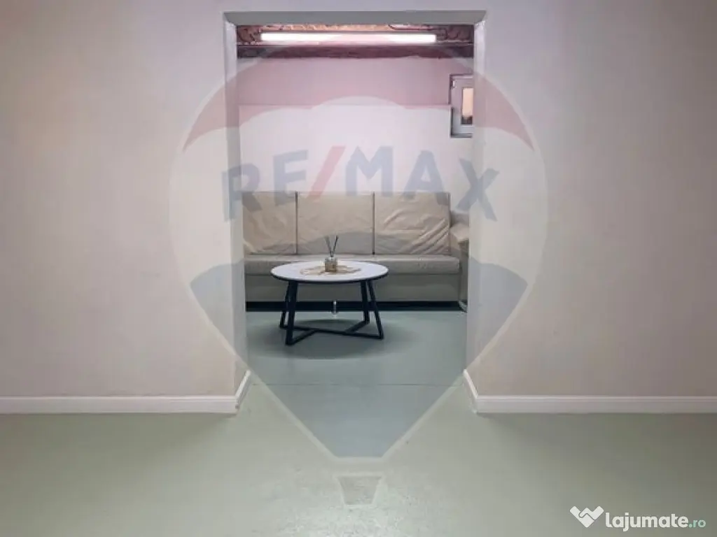 Spațiu comercial de închiriat 40 mp, în zona Decebal