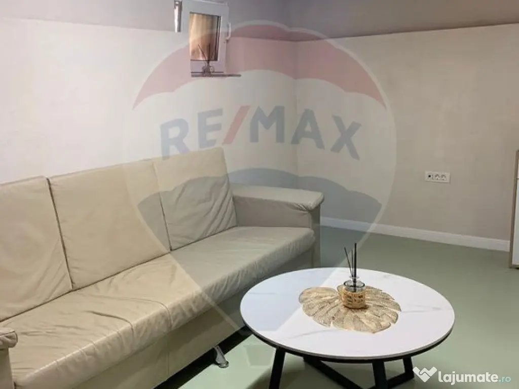 Spațiu comercial de închiriat 40 mp, în zona Decebal