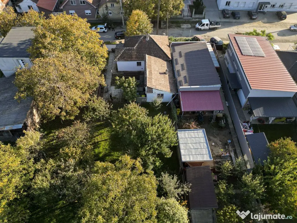 Casă cu 4 camere de vânzare în Sega 