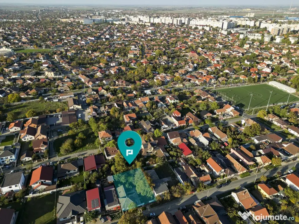 Casă cu 4 camere de vânzare în Sega 