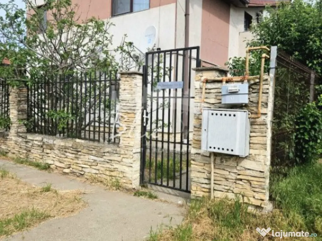 Casă tip Duplex ideală pentru două familii – confort, i