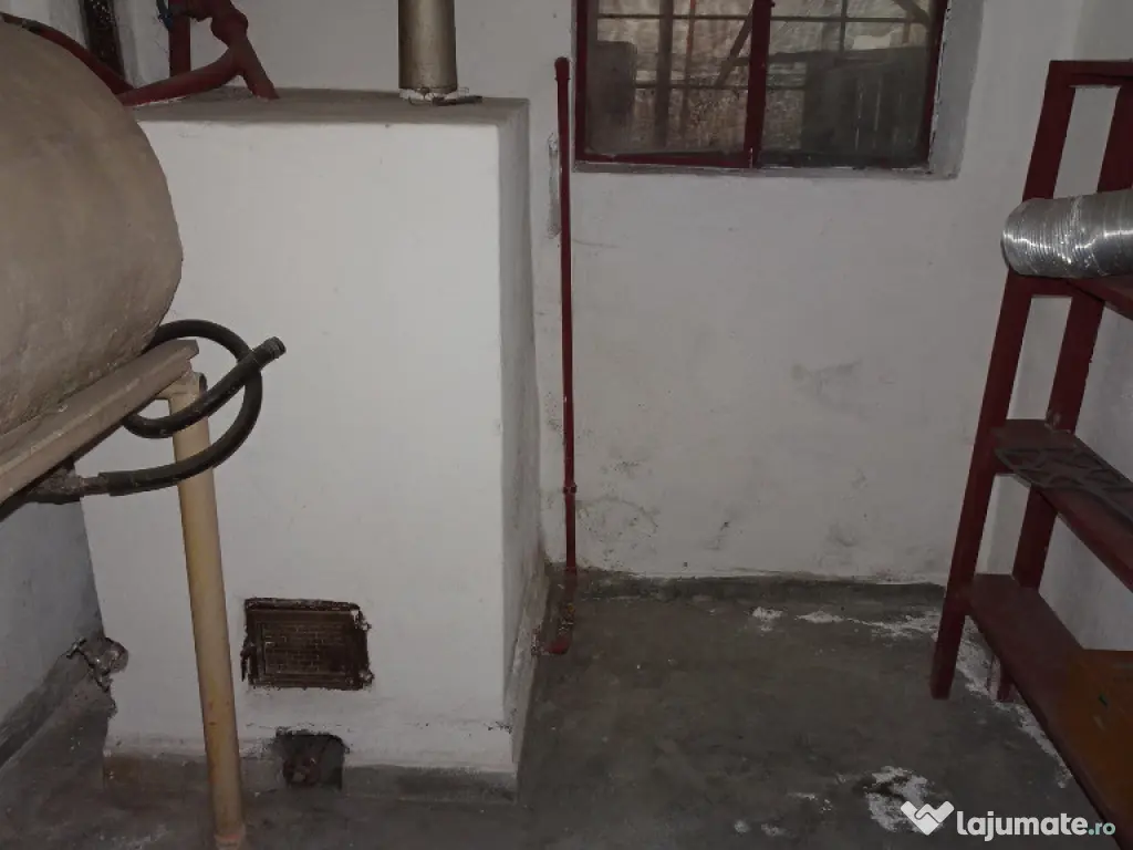 Vand apartament cu 4 camere cu garaj si beci in duplex in Deva, 