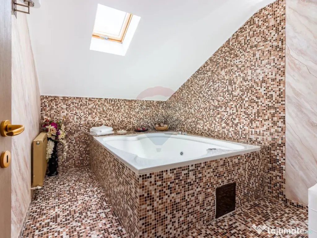 Hotel 26 camere de vânzare în zona de sud , Sun Plaza 