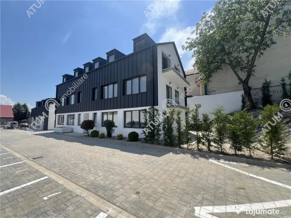 Apartament de 3 camere cu balcon si 2 locuri parcare zona Tu 