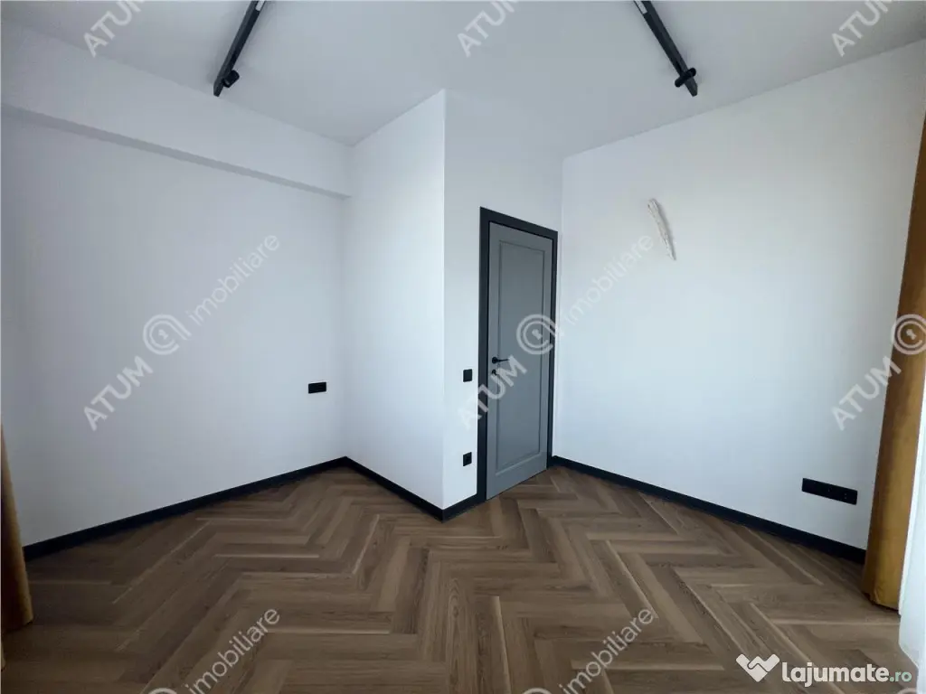 Apartament de 3 camere cu balcon si 2 locuri parcare zona Tu 