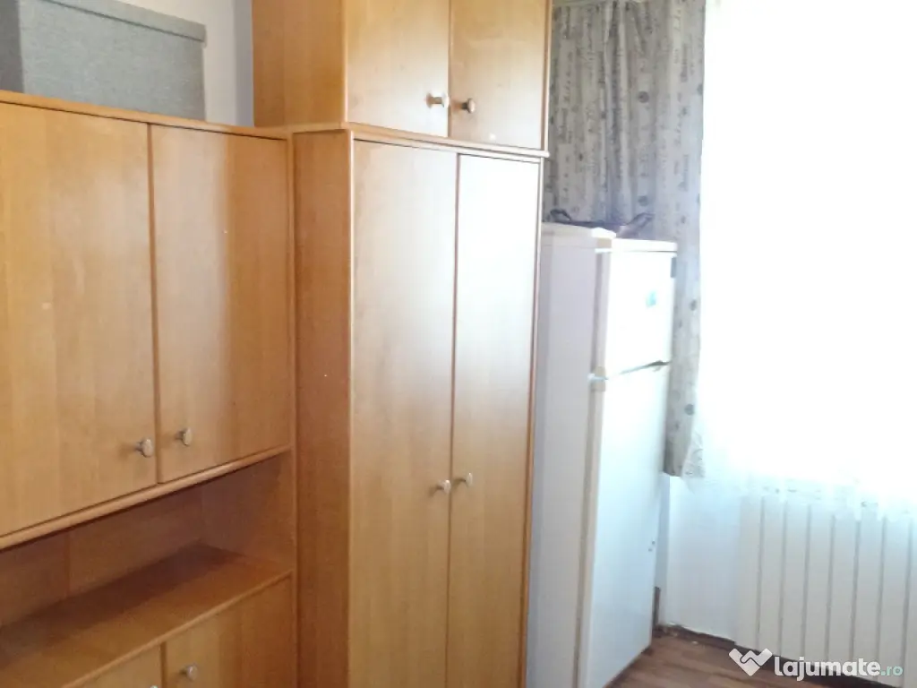 Vand apartament cu 2 camere, Deva, Dacia, mobilat 
