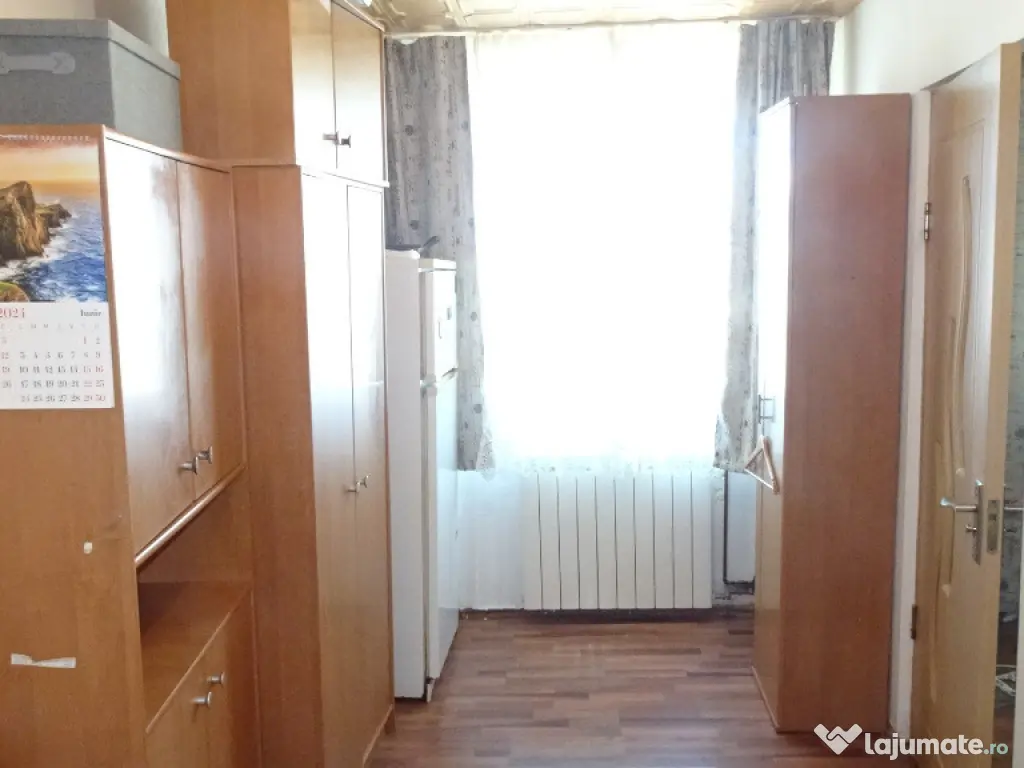 Vand apartament cu 2 camere, Deva, Dacia, mobilat 