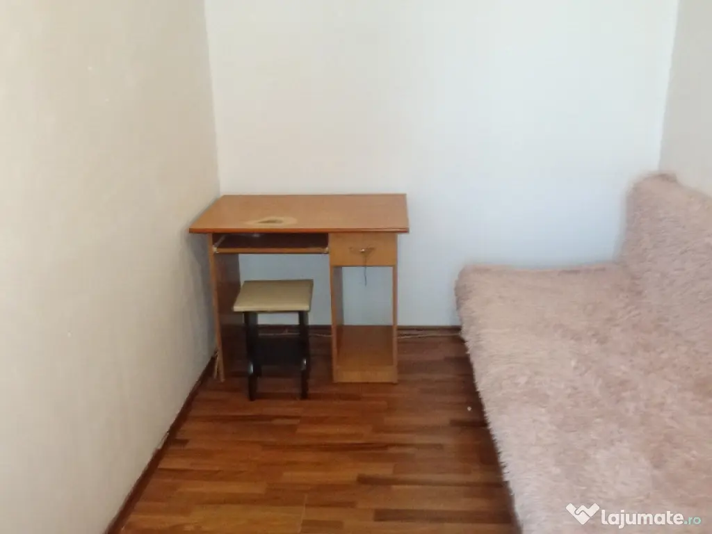 Vand apartament cu 2 camere, Deva, Dacia, mobilat 