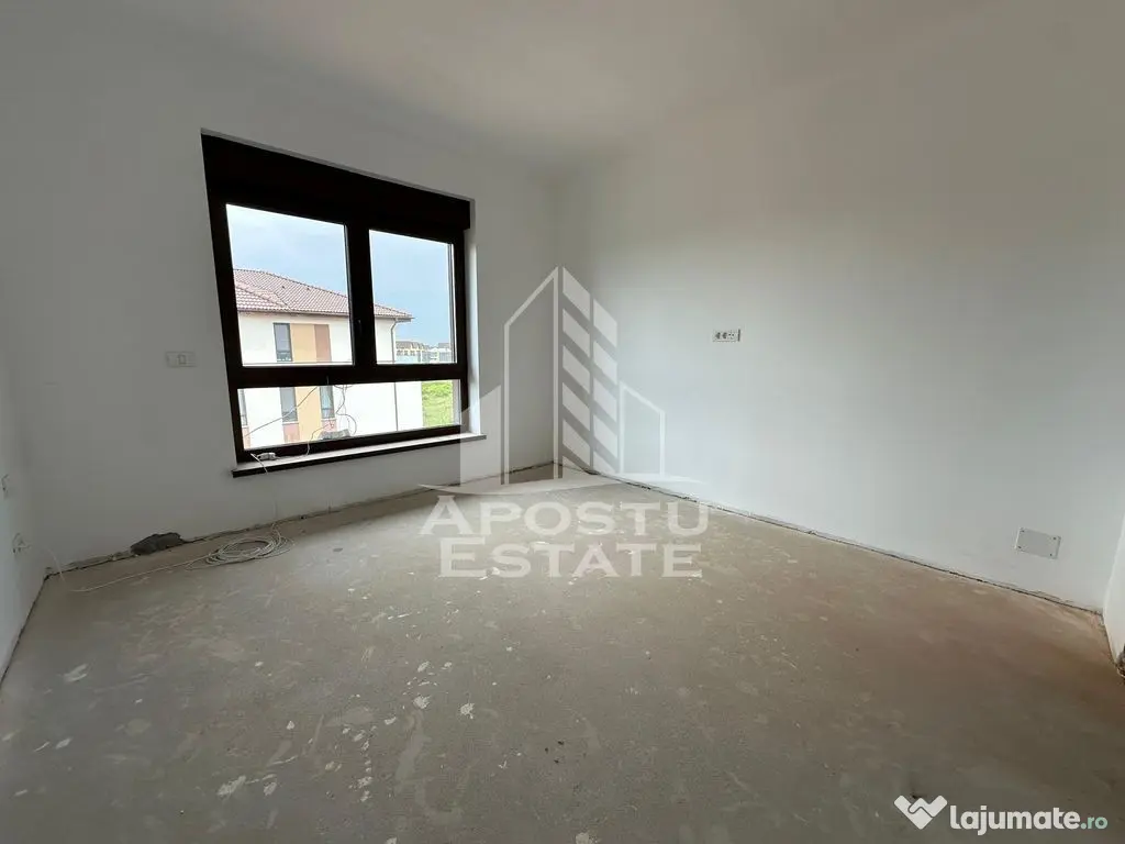 Penthouse cu 3 camere si terasa de 30 mp, finisaje la ale... 