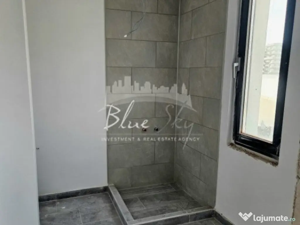 Apartament 3 camere Zona Mamaia Nord- la 200 m de plaja 