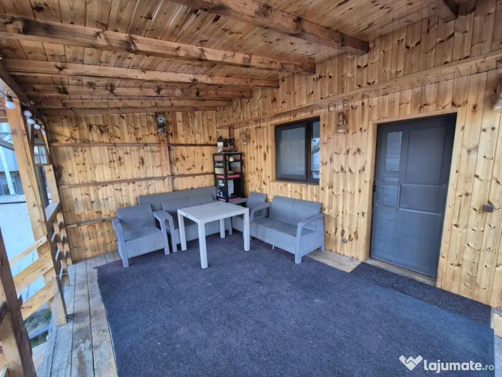 Casa 4 cam 200mp, caramida teren 509 mp mobilata zona Centr 