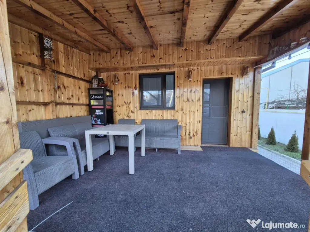 Casa 4 cam 200mp, caramida teren 509 mp mobilata zona Centr 