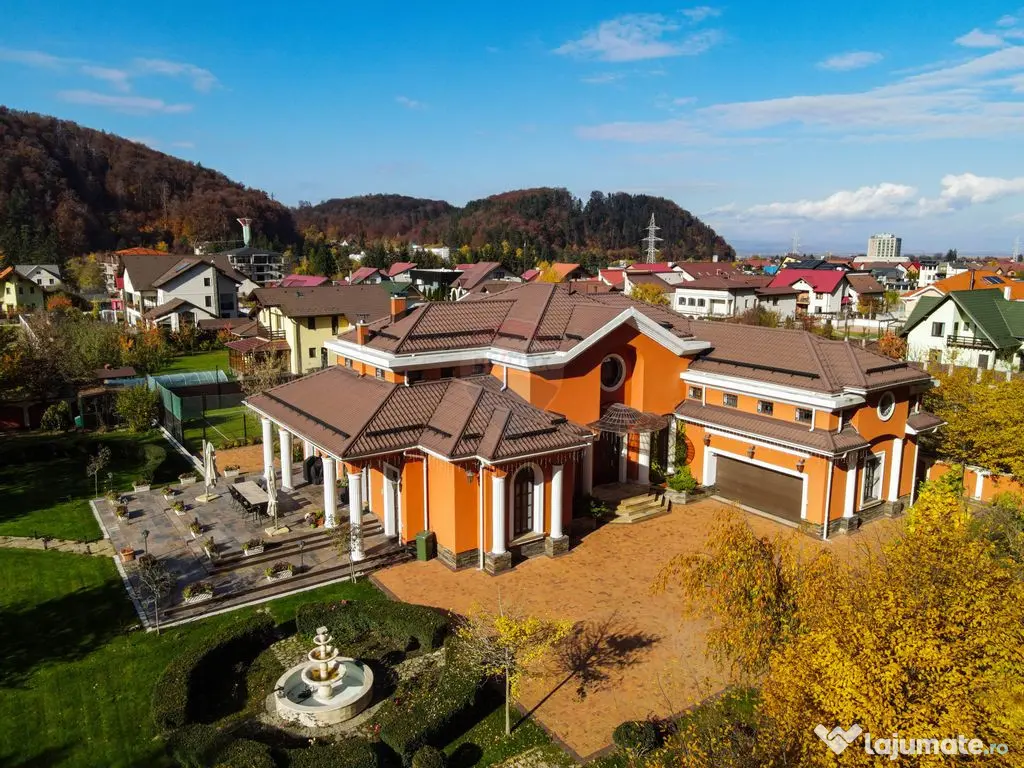 Bijuterie arhitecturală unică | teren de tenis | finisa... 