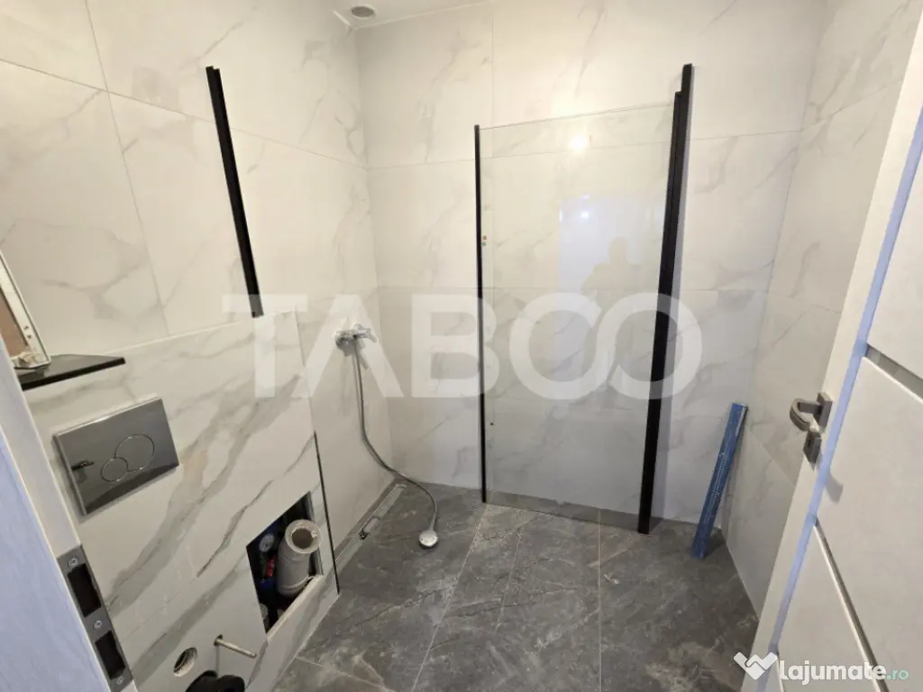 Apartament decomandat de vanare 4 camere balcon Vasile Aaron 