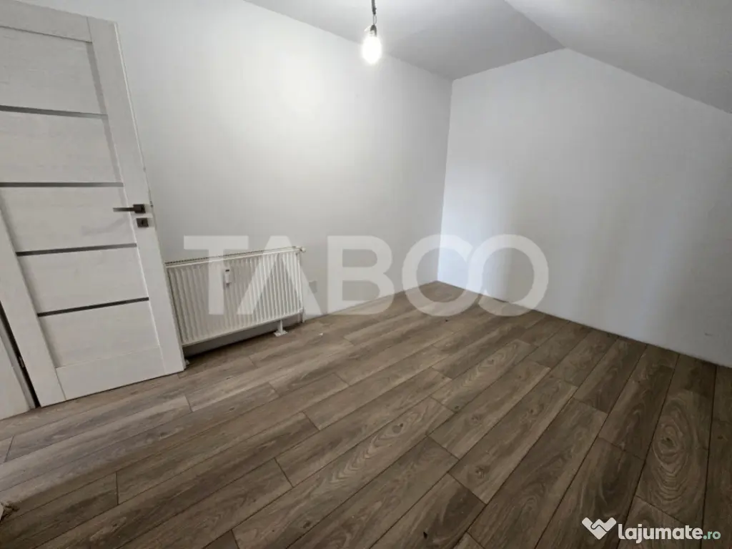 Apartament decomandat de vanare 4 camere balcon Vasile Aaron 