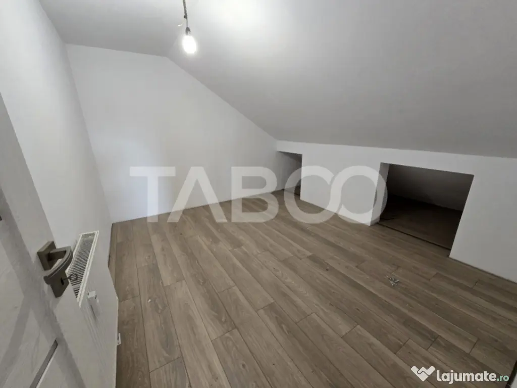 Apartament decomandat de vanare 4 camere balcon Vasile Aaron 