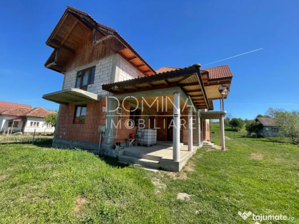 Casă P+1 *teren generos* - Sat Rasova - Bălești