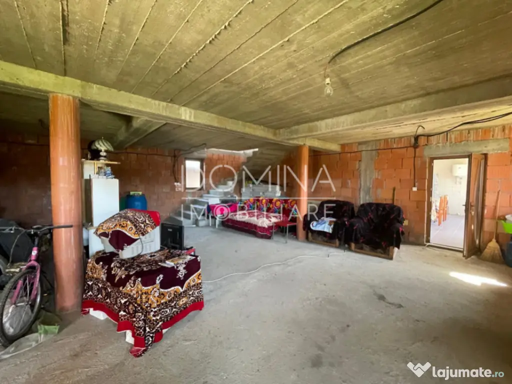 Casă P+1 *teren generos* - Sat Rasova - Bălești