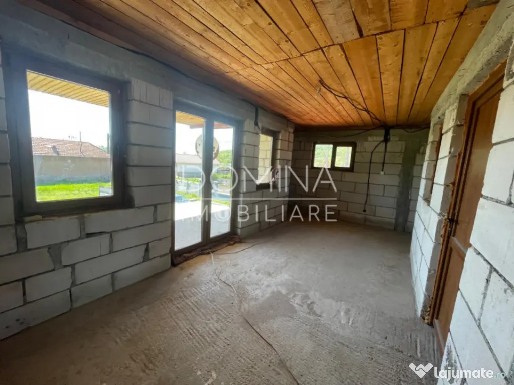 Casă P+1 *teren generos* - Sat Rasova - Bălești