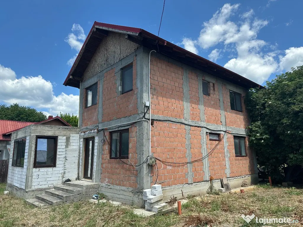 VIGAFON - Casa 5 camere Urlati